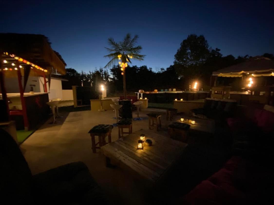 Villa Sainte Barbe Mirecourt Bagian luar foto